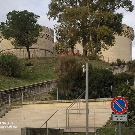 Sotto Il Castello Appartement Matera Buitenkant foto